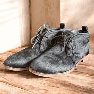 TRASK Addy Chukka Black Calf Hair Leather Lace Up Tie Boots Size 8M